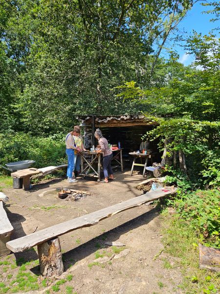 Weaving at Knowlands