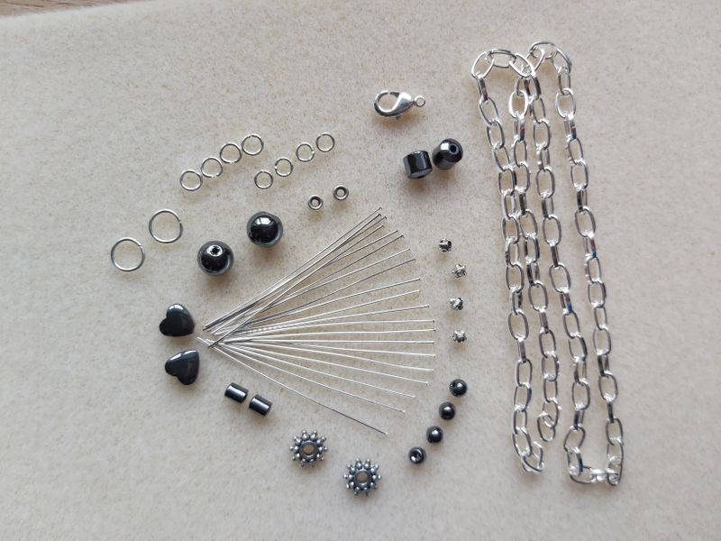 ♥ Contents of the matching Hematite Necklace BCT Kit - (bead shapes and amounts may vary from photo) ♥