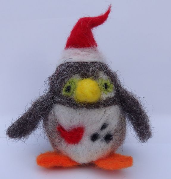 Quirky festive pengu