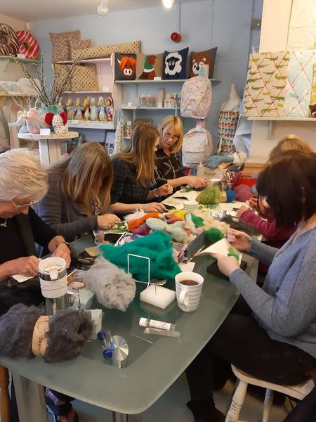 A lively afternoon of needle felted pictures, chatter and laughter