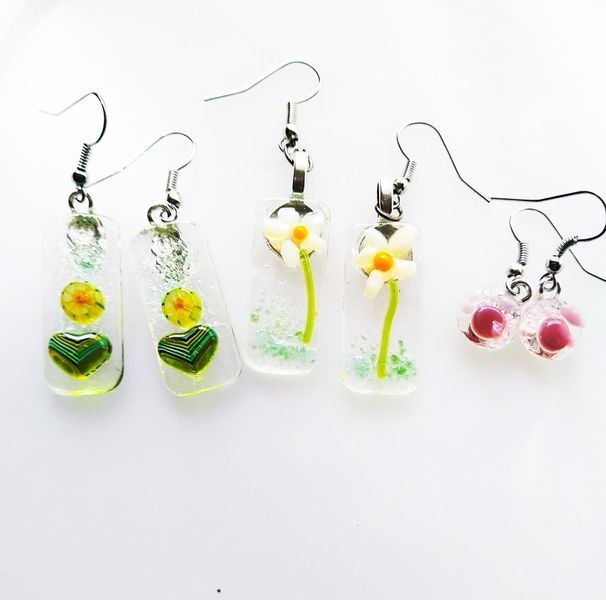 Glass and mosaic jewellery making class, Leyland Lancashire