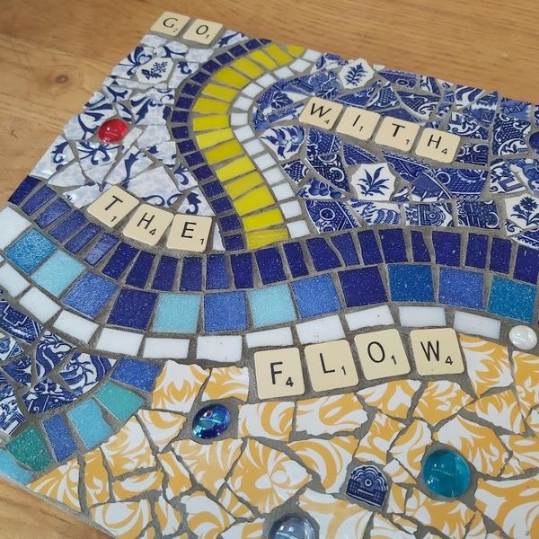 Gaudi-Style Mosaic Course - Enjoy the freedom of this joyful approach