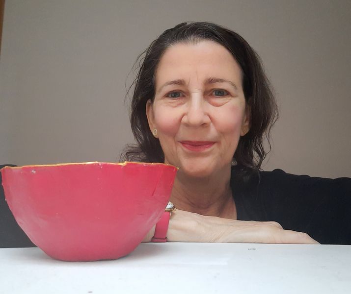Make a papier-mache bowl with Amanda Jane Ogden