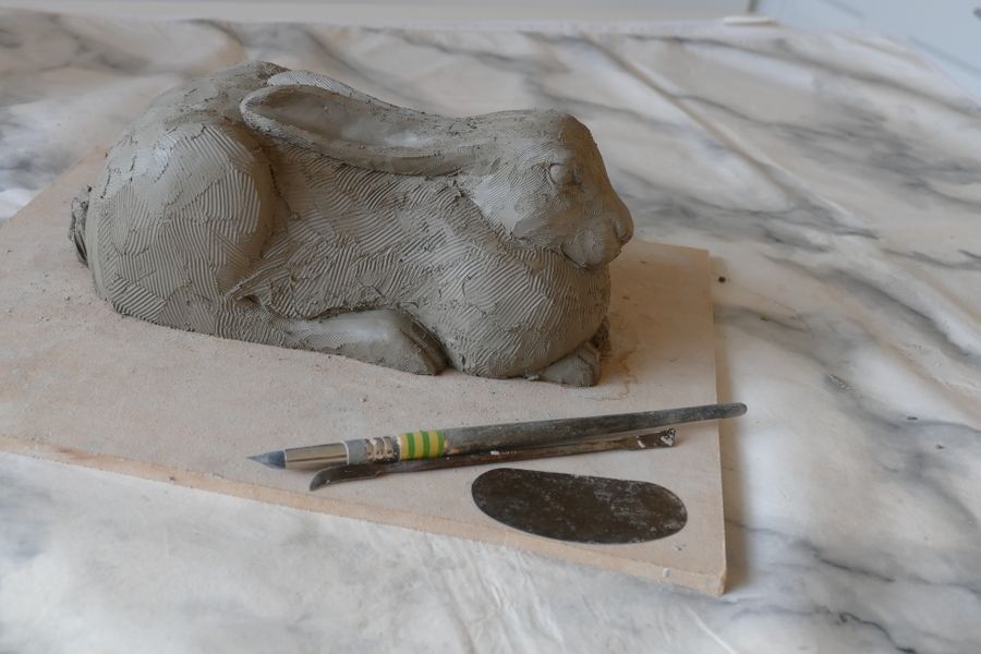 sculpting a hare