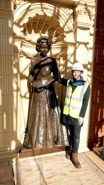 Sculpture of Queen Elizabeth II by Poppy Field, installed on the Royal Albert Hall South Porch