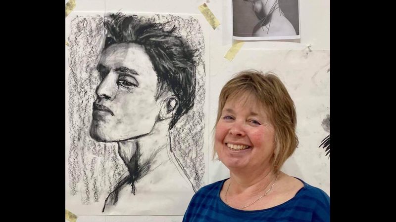 Fiona's wonderful charcoal drawing during a Human Face Explored 1-2-1
