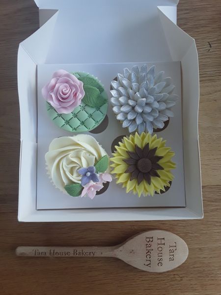 Floral Cupcakes