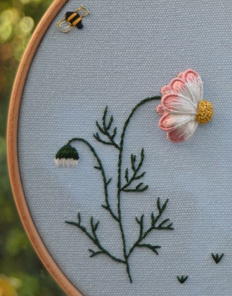 The English Daisy Embroidery Kit