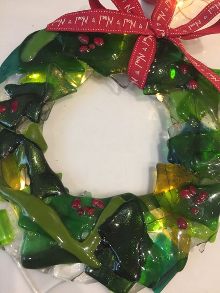 fused glasss christmas wreath-2