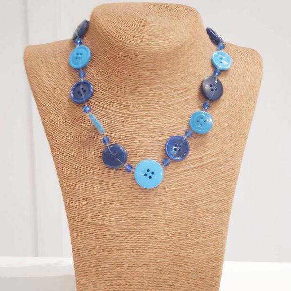 Bead and button necklace