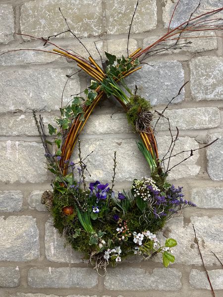 Tear drop Living Spring Wreath shape.  Perfect for Easter, Mother’s Day for crafters, gardeners and those who enjoy floristry