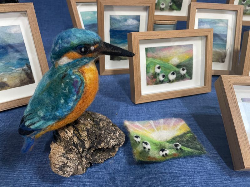 Kingfisher reviewing the final pieces! (Kingfisher needle felting Workshop coming soon at the The Oast Studio