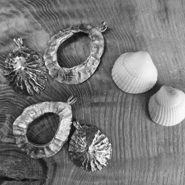 Students work using moulds made from limpets
