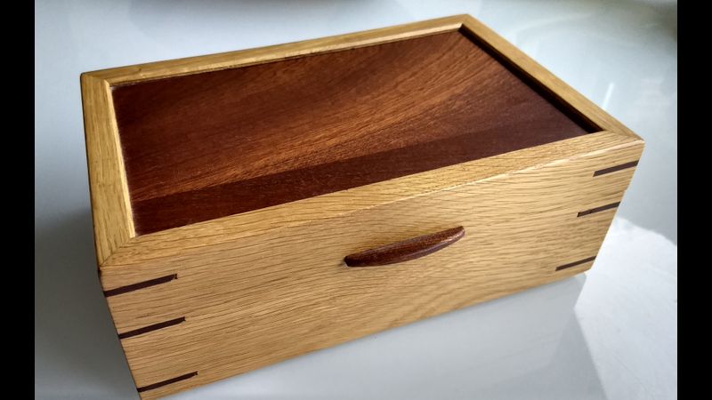 Make this solid oak box on the beginner day course