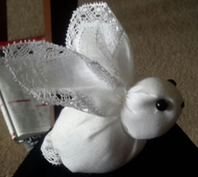 Binche Lace - Handkerchief Rabbit