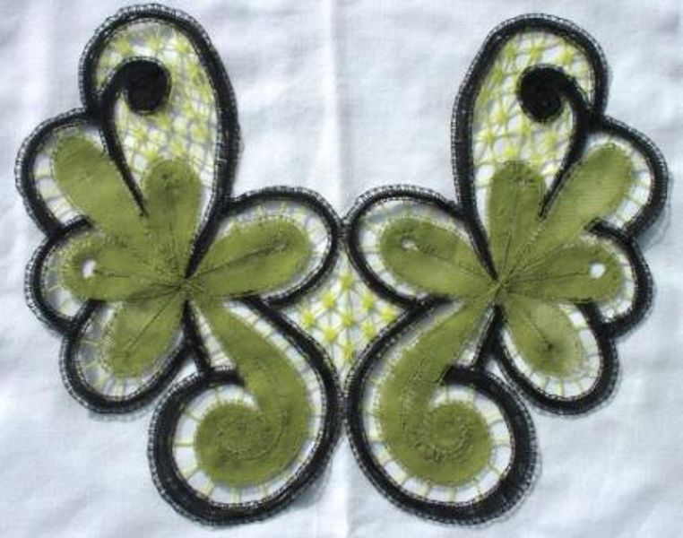 Duchesse Lace - Stylised Butterfly