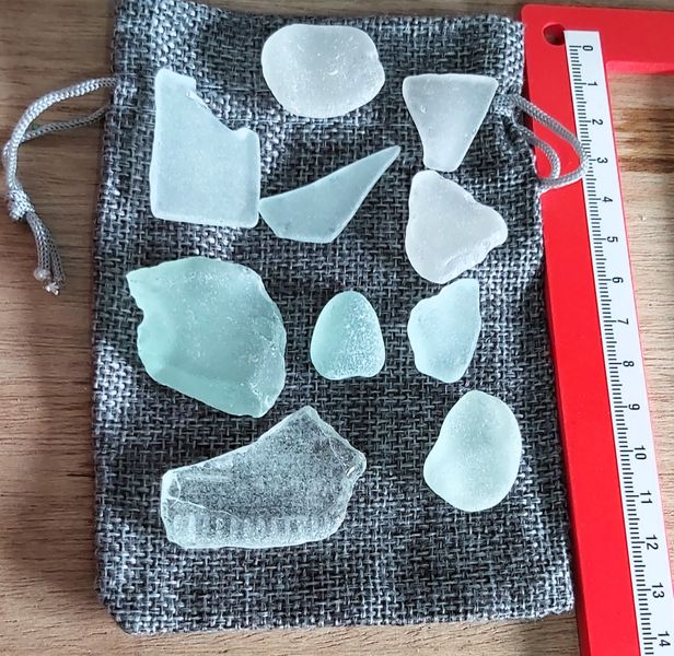 ECO SEA GLASS NATURALLY FORMED WITH VARIOUS SHAPES AND SIZED
