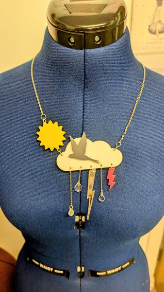 Cloud necklace 