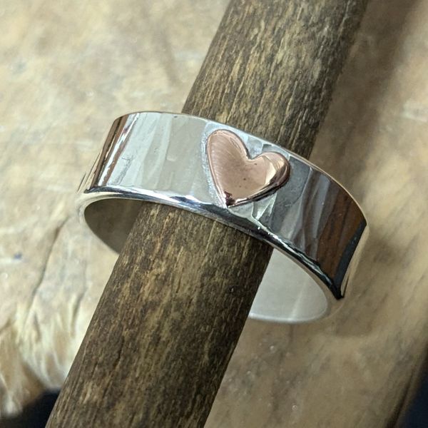 Hammered sliver & copper heart ring