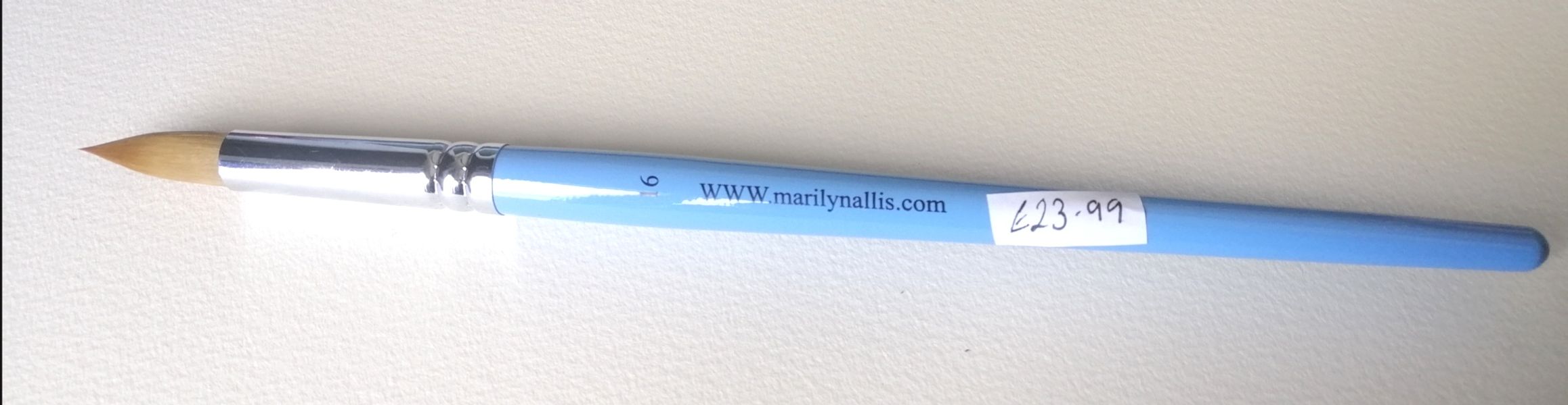 Marilyn Allis size 16 brush