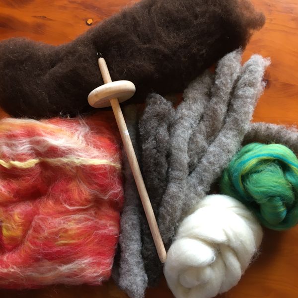 Example spinning kit, colours and materials may vary