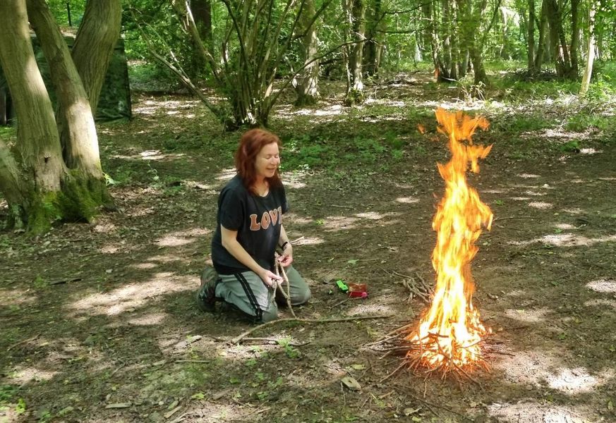 Make your own fire with the natural resources around you