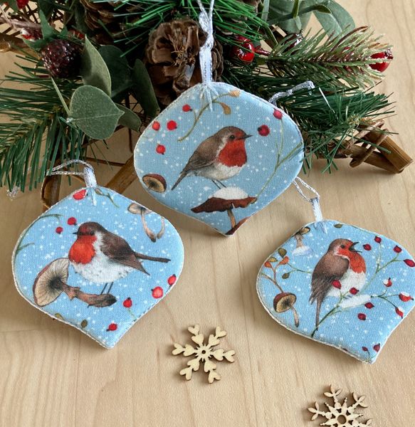 Pack of three winter Robin designer hand crafted baubles