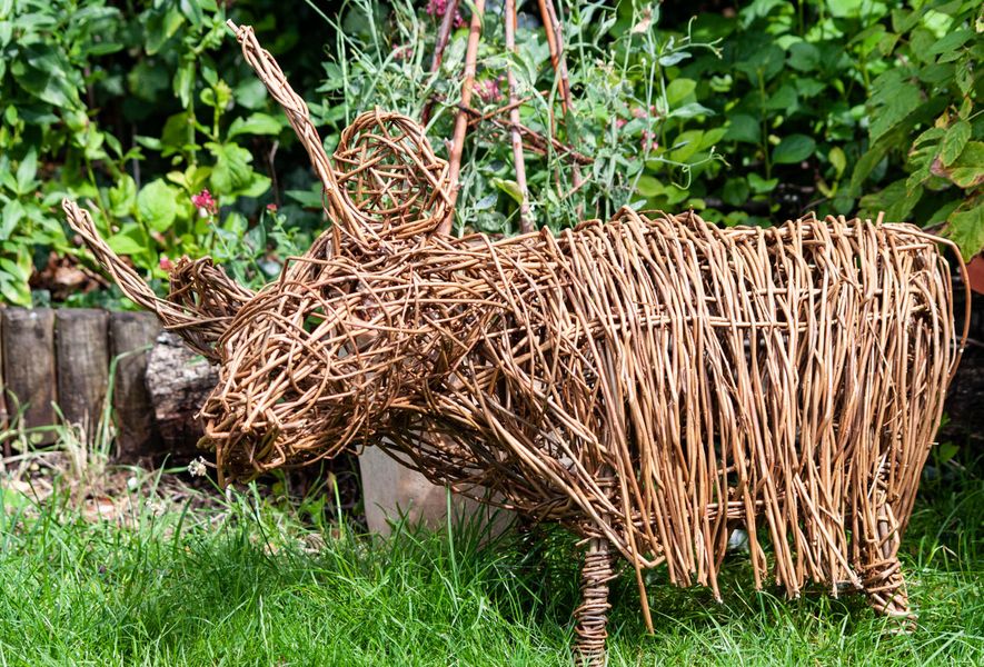 Highland cow willow sculpture