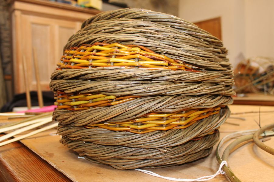 completed rope coil basket
