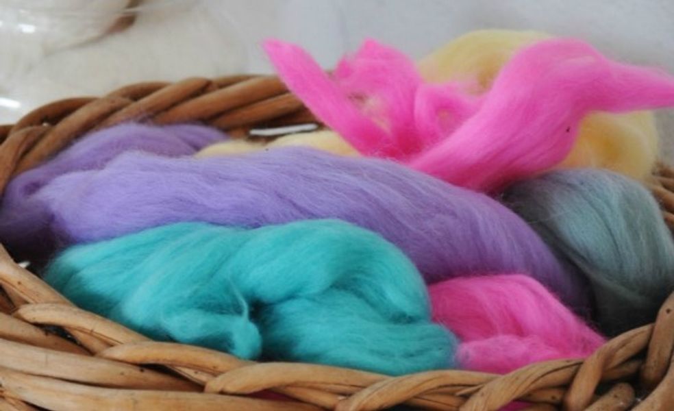 Needle Felting Kit for Beginners or Stock roving wool needles